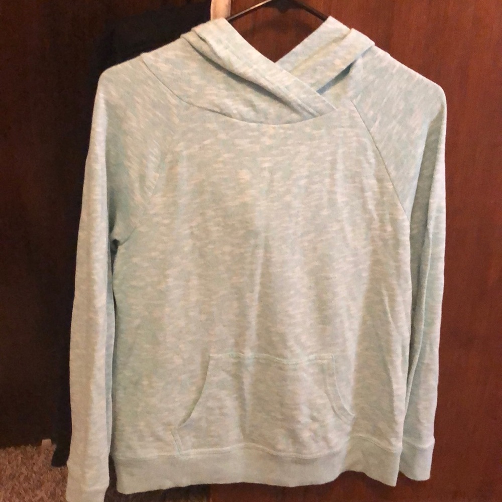 Sonoma hooded longsleeved shirt